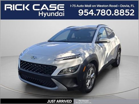 Used 2023 Hyundai Kona SEL AWD/4WD image 1
