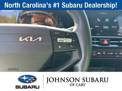 Used 2026 Kia Sportage EX w/ EX Panorama Roof Package FWD image 18
