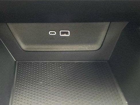 New 2026 Chevrolet Equinox LT w/ Safety and Technology Package image 32