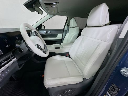 Certified 2025 Hyundai Santa Fe SEL image 21