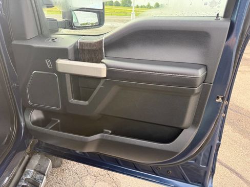 Used 2020 Ford F450 Lariat w/ Lariat Ultimate Package AWD/4WD image 46