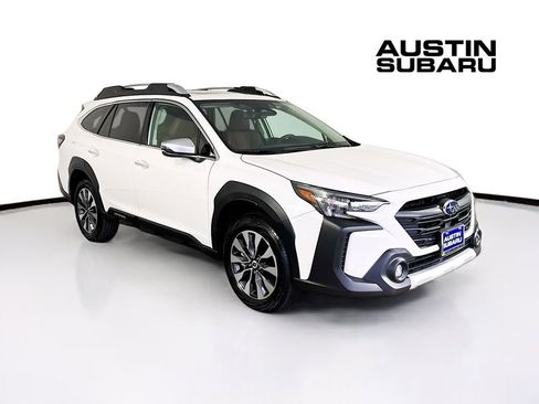 Used 2025 Subaru Outback Touring XT image 1