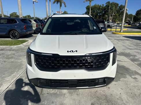 New 2026 Kia Carnival SX Prestige FWD image 2