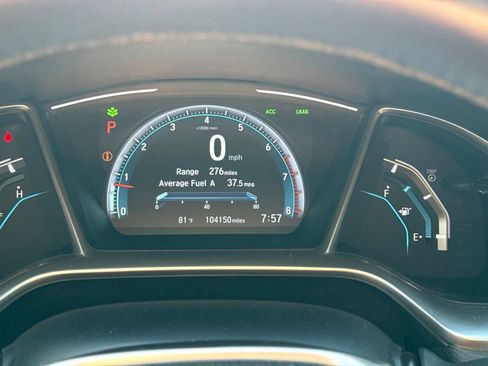 Used 2019 Honda Civic Touring image 16