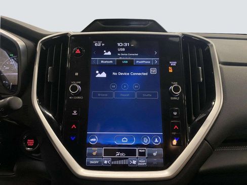 Used 2024 Subaru Ascent Limited AWD/4WD image 36
