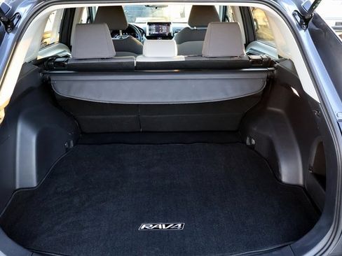 Used 2023 Toyota RAV4 XLE image 22