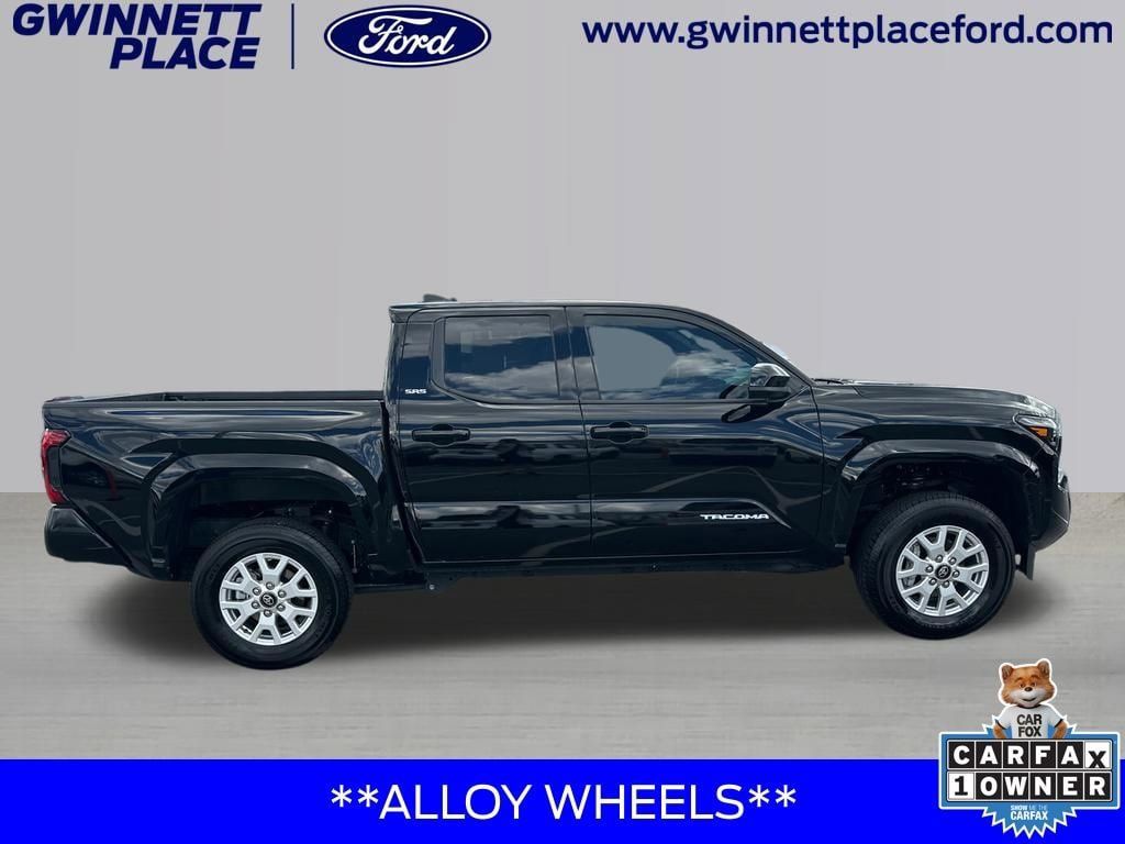 Used 2026 Toyota Tacoma SR5 RWD image 4