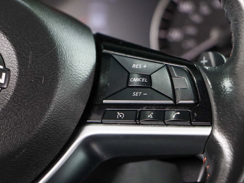 Used 2023 Nissan Altima 2.5 SR image 14