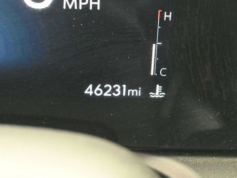 Used 2024 Buick Encore GX Sport Touring FWD image 24