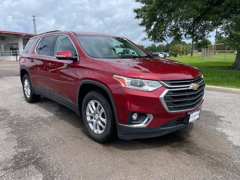 Used 2019 Chevrolet Traverse LT FWD image 14