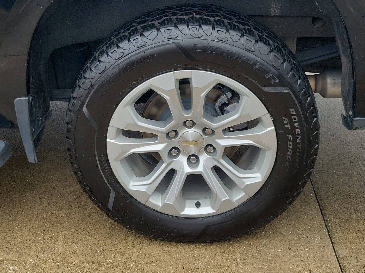 Certified 2023 Chevrolet Silverado 1500 LTZ AWD/4WD image 5