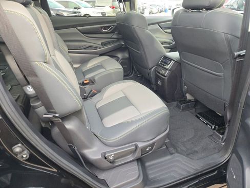 Used 2023 Subaru Ascent Onyx Edition Limited image 9
