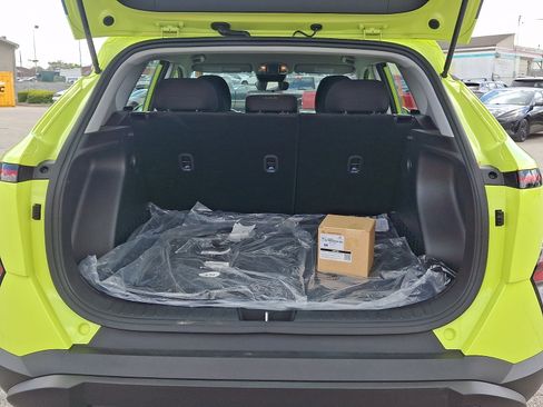 Certified 2025 Hyundai Kona SE AWD/4WD image 30