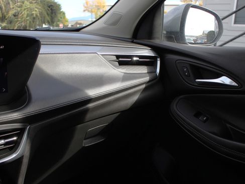 Used 2024 Buick Encore GX Sport Touring image 37