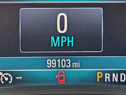 Used 2019 Buick Encore Essence image 17