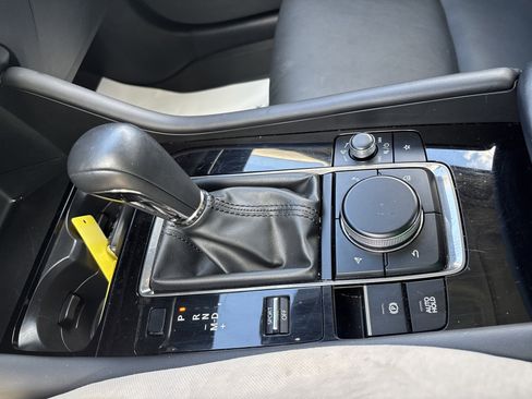 Used 2025 MAZDA MAZDA3 s FWD image 24
