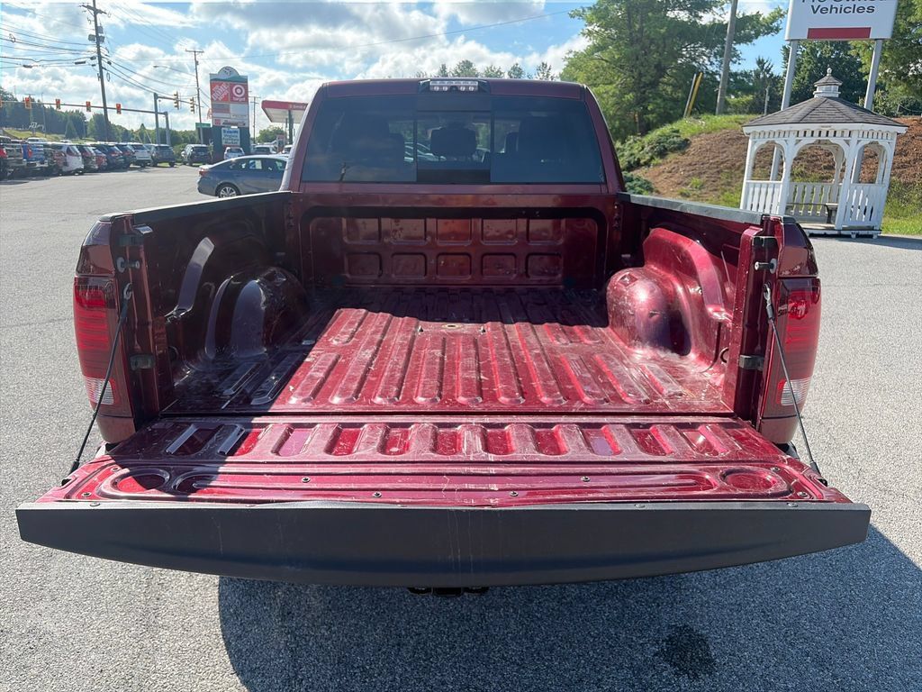 Used 2017 RAM 2500 Laramie w/ Sport Appearance Group AWD/4WD image 22