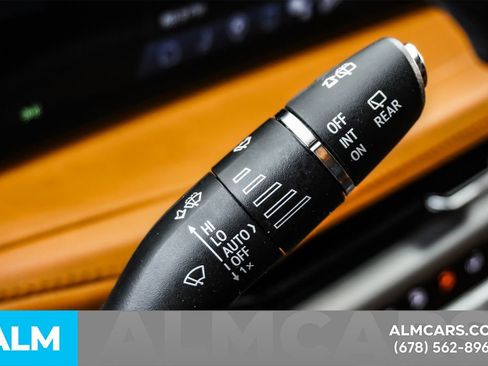 Used 2024 Cadillac XT4 Sport image 32