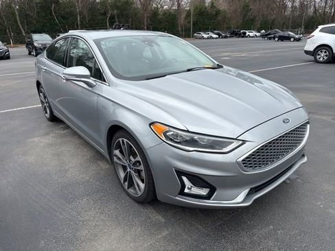 Used 2020 Ford Fusion Titanium image 7