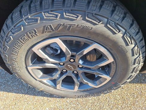 New 2026 Chevrolet Equinox ACTIV w/ Convenience Package III image 6