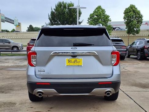 Used 2022 Ford Explorer Limited w/ Equipment Group 301A RWD image 21