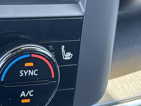 Certified 2024 Nissan Rogue SV w/ SV Premium Package FWD image 34