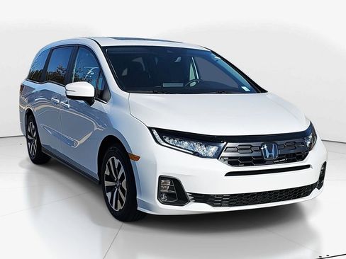 New 2026 Honda Odyssey EX-L image 3
