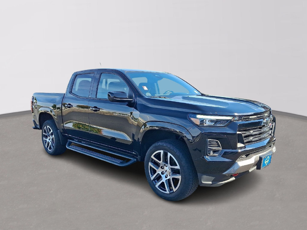 Certified 2024 Chevrolet Colorado Z71 AWD/4WD image 3