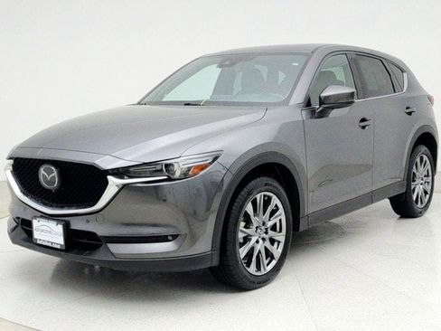 Used 2019 MAZDA CX-5 Signature image 1