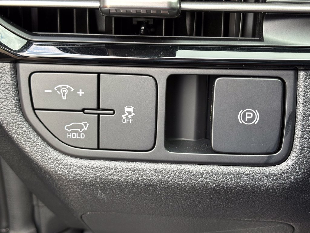 New 2026 Kia Sportage SX FWD image 21