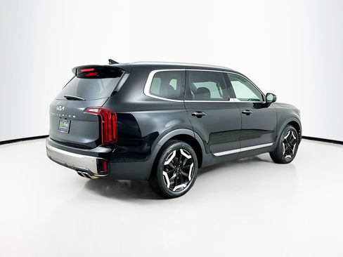 Used 2025 Kia Telluride S image 9