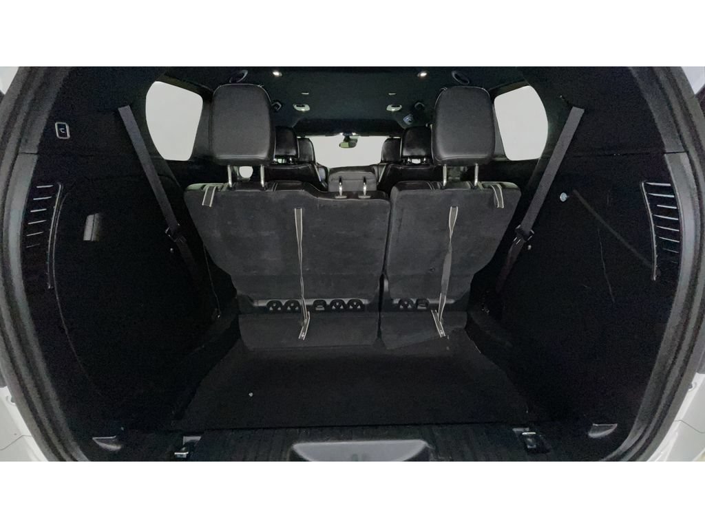 Used 2025 Chrysler Pacifica Select FWD image 18