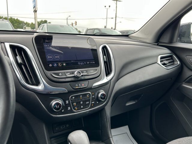 Used 2023 Chevrolet Equinox LT AWD/4WD image 36