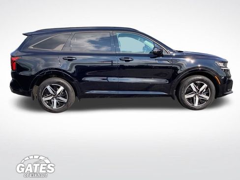 Used 2023 Kia Sorento S FWD image 12