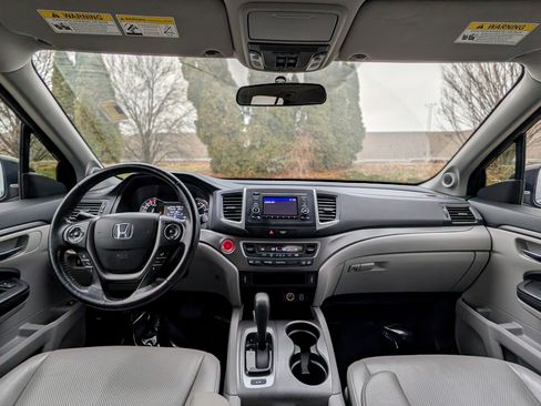 Used 2019 Honda Ridgeline RTL image 13