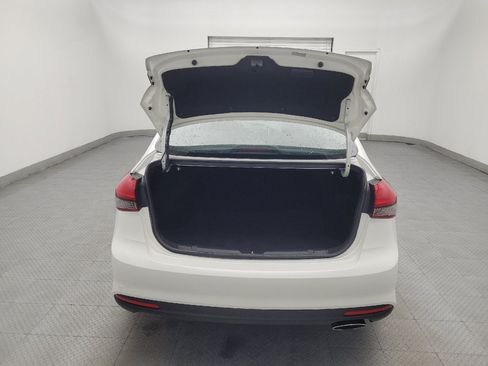 Used 2017 Kia Forte EX FWD image 29