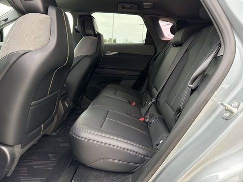 New 2026 Cadillac Optiq Luxury 1 w/ LPO, Floor Liner Package image 15