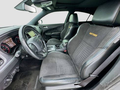 Used 2017 Dodge Charger R/T image 13