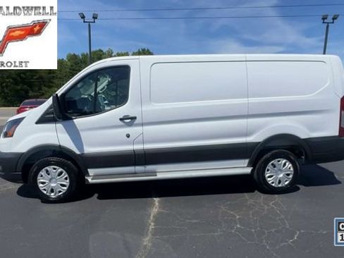 Used 2025 Ford Transit 250 Low Roof w/ Exterior Upgrade Package RWD image 5