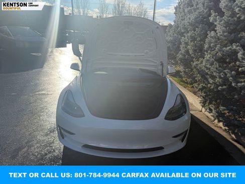 Used 2023 Tesla Model 3 Standard Range image 34