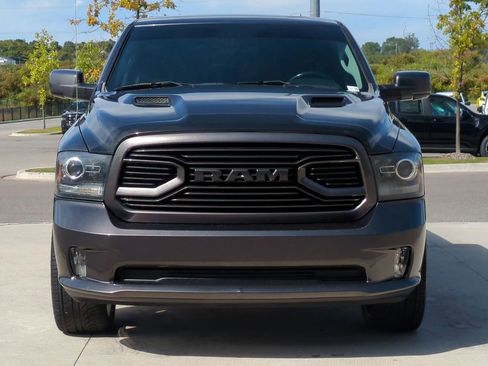 Used 2018 RAM 1500 Sport w/ Comfort Group image 10