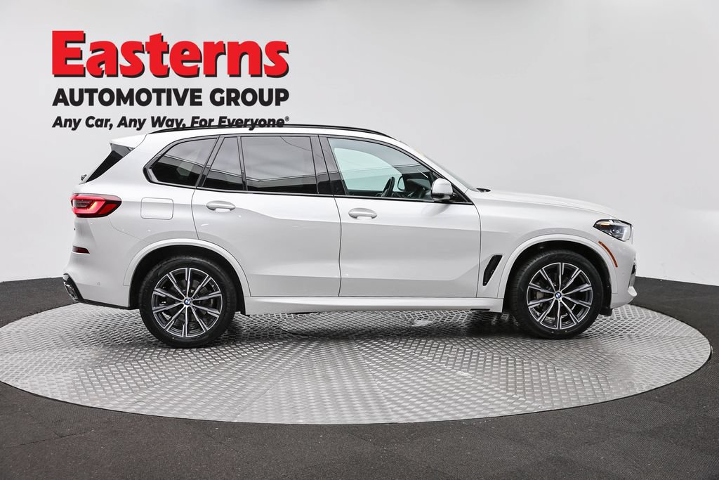 Used 2023 BMW X5 xDrive40i w/ M Sport Package AWD/4WD image 6