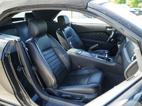 Used 2013 Ford Mustang GT Premium w/ Security Pkg image 12