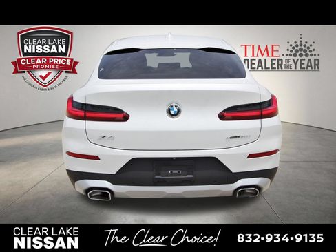Used 2024 BMW X4 xDrive30i AWD/4WD image 6
