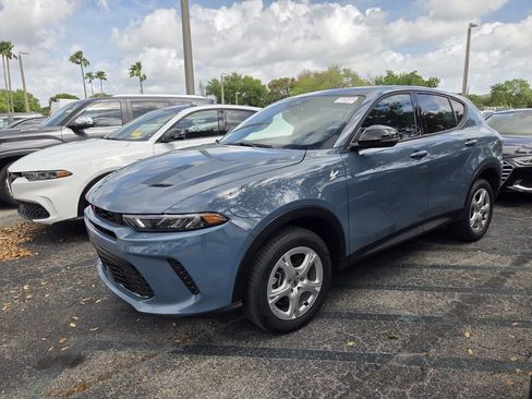 Used 2025 Dodge Hornet GT Plus w/ GT Plus Package image 3