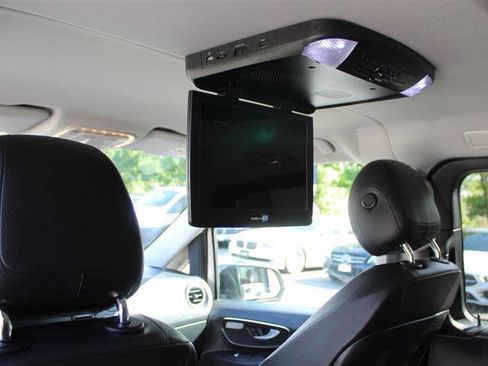Used 2016 Mercedes-Benz Metris Passenger image 22