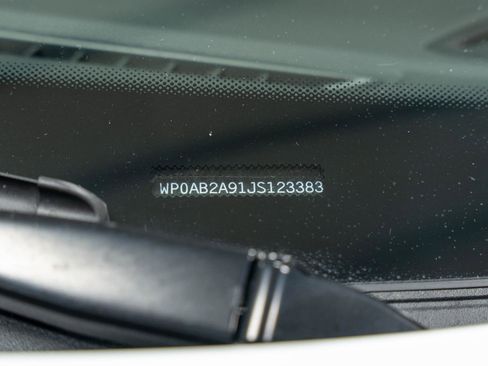 Used 2018 Porsche 911 Carrera GTS image 39