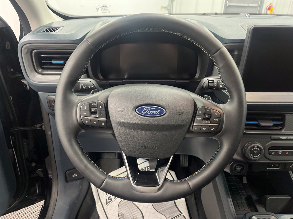 Used 2025 Ford Maverick Lobo AWD/4WD image 21
