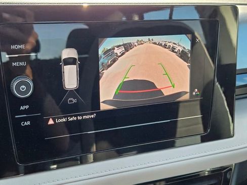 New 2026 Volkswagen Taos SEL AWD/4WD image 17