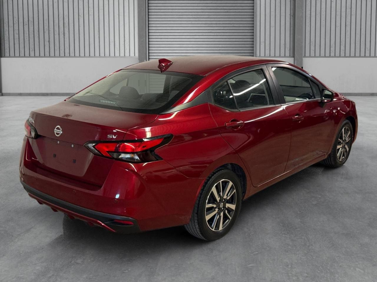 Used 2021 Nissan Versa SV FWD image 32